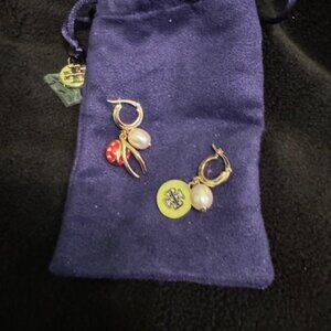 Tory Burch 18kl Gold Plated Pearl and Enamel Drop Earrings